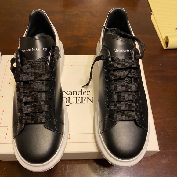 size 10 alexander mcqueen